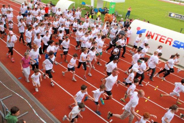  Marche/Course Solidaire organisée le 19 mai 2014 par le Lycée Saint Thomas d'Aquin de Flers, au profit de Cadet-Roussel 